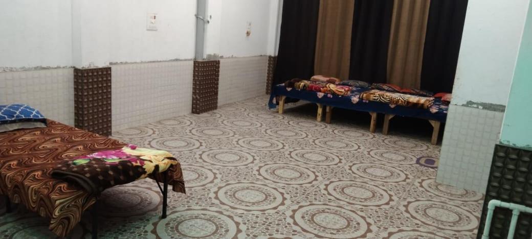 Mangal Dham, Deoghar Hotel Стая снимка